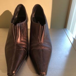 Donald J Pliner Lyndie ankle booties